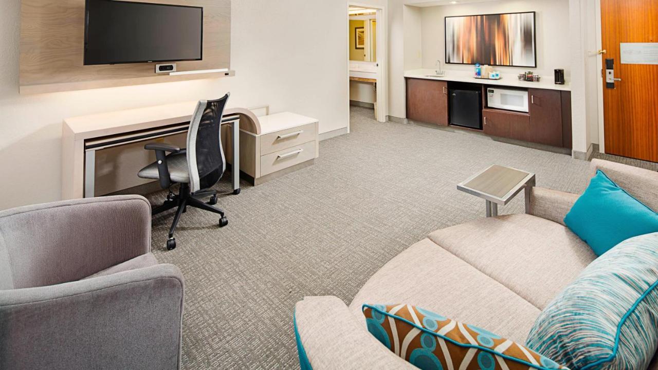 Courtyard By Marriott West Palm Beach Airport Buitenkant foto